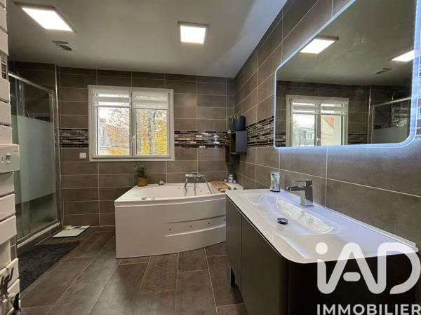 Maison à vendre 6 pièces 166 m² Villiers-sur-Marne