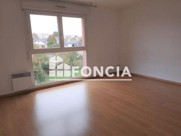 Location Studio 27.7 m² - 13 BIS RUE DE LA CHAPELLE Evreux 27000