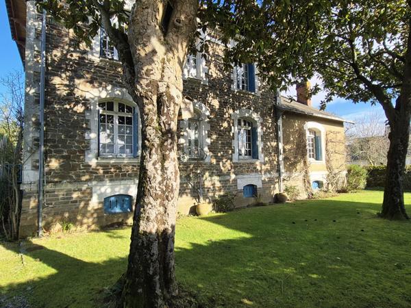 Maison 9 pièce(s) 5 chambre(s) 269 m²