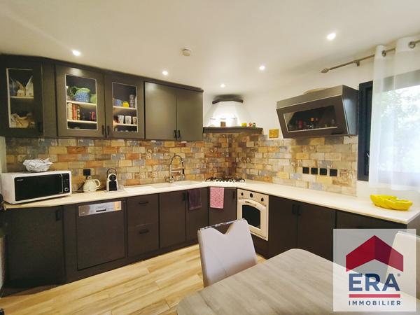 Maison Bollene 5 pièce(s) 117 m2