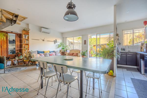 TALENCE - Belle échoppe de plus de 133 m² avec beau jardin et cave