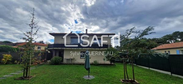 Maison de 140 m2 composée de deux T3 meublés