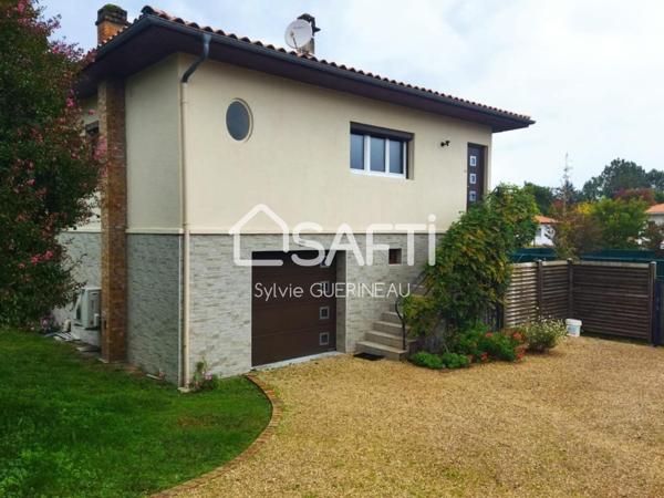 Maison de 140 m2 composée de deux T3 meublés