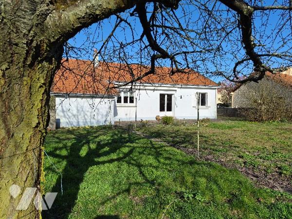 SAINT JULIEN DE CONCELLES centre bourg maison 3 chambres