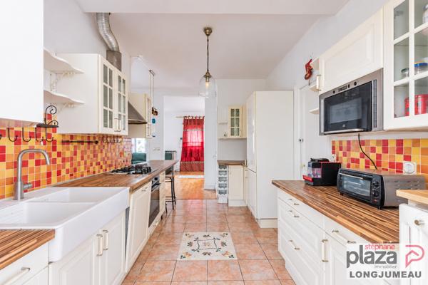 Maison 5 pièces 168.39 m2