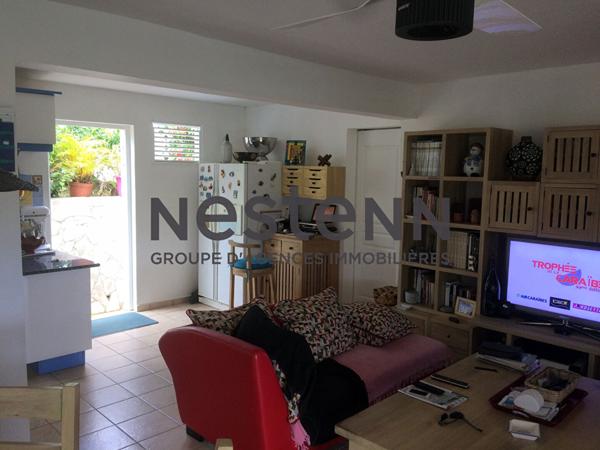 A VENDRE MAISON + 3 BUNGALOWS À CAPESTERRE-BELLE-EAU