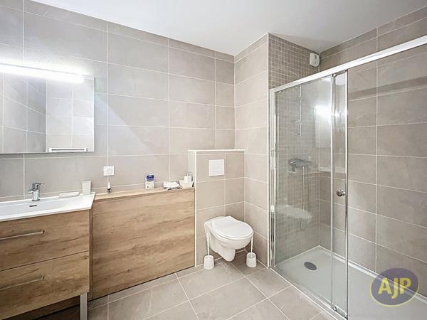 Location appartement Gujan Mestras : 1 750 € - AJP ACTEA La Hume