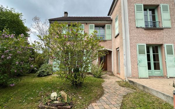 Maison à vendre    6 pièces •  Le Plessis-Trévise