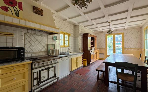 Maison à vendre    6 pièces •  Le Plessis-Trévise