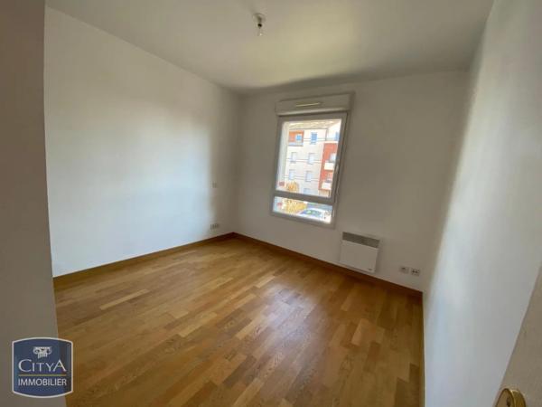 Appartement à louer 2 pièces 42.06m² Arras (62000)
