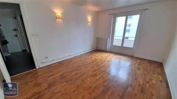 Appartement à louer 3 pièces 56.23m² Dijon (21000)
