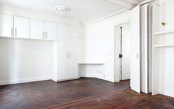 Appartement à vendre    2 pièces • 48,53 m2 Paris 18