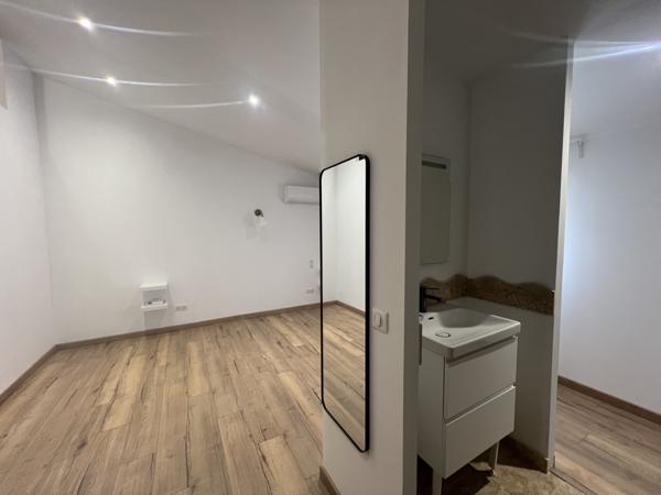 L'Isle-sur-la-Sorgue (84800) PETIT QUARTIER RESIDENTIEL DANS UN ENVIRONNEMENT CHAMPETRE A 3 KMS DU CENTRE VILLE DE L'ISLE SUR LA SORGUE