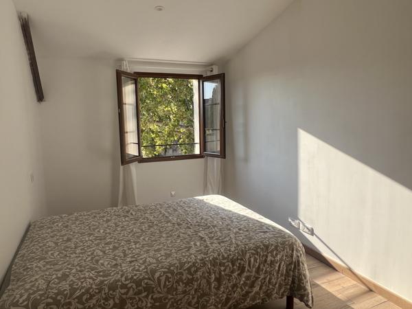 L'Isle-sur-la-Sorgue (84800) PETIT QUARTIER RESIDENTIEL DANS UN ENVIRONNEMENT CHAMPETRE A 3 KMS DU CENTRE VILLE DE L'ISLE SUR LA SORGUE