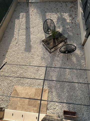 L'Isle-sur-la-Sorgue (84800) PETIT QUARTIER RESIDENTIEL DANS UN ENVIRONNEMENT CHAMPETRE A 3 KMS DU CENTRE VILLE DE L'ISLE SUR LA SORGUE