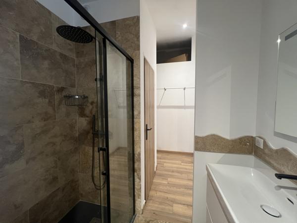 L'Isle-sur-la-Sorgue (84800) PETIT QUARTIER RESIDENTIEL DANS UN ENVIRONNEMENT CHAMPETRE A 3 KMS DU CENTRE VILLE DE L'ISLE SUR LA SORGUE