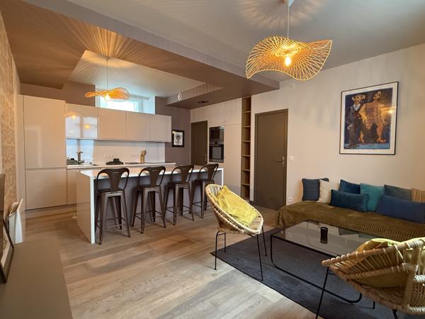 La Rochelle (17000) Appartement T2 La Rochelle – Hypercentre, à deux pas de l’Hôtel de Ville