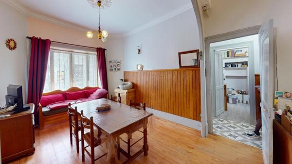 Charmante maison de ville a fort potentiel ? coeur de Pont-de-Beauvoisin