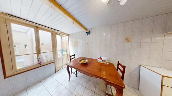 Charmante maison de ville a fort potentiel ? coeur de Pont-de-Beauvoisin