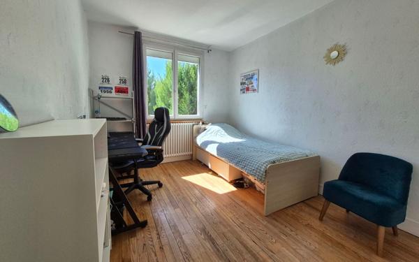 Maison à vendre    5 pièces • 101 m2 Poissy