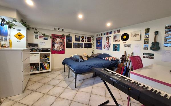 Maison à vendre    5 pièces • 101 m2 Poissy