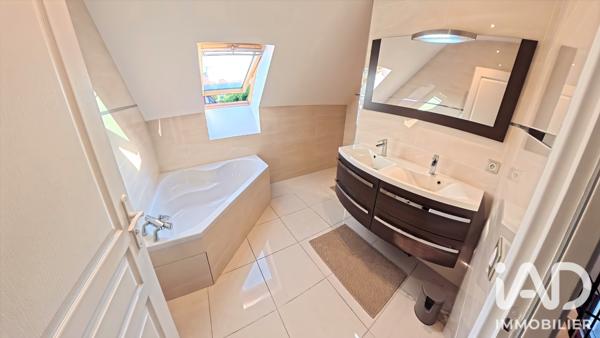 Maison à vendre 7 pièces 171 m² Ollainville