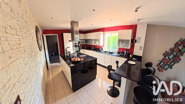 Maison à vendre 7 pièces 171 m² Ollainville