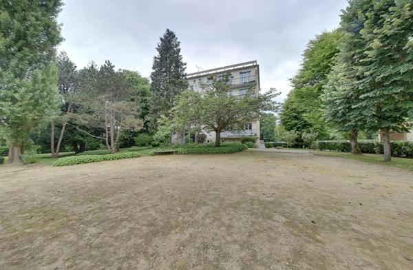 Appartement 3 pièces situé à Ozoir La Ferriere