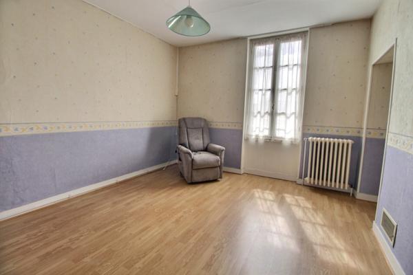 Maison de ville Matha 4 chambres