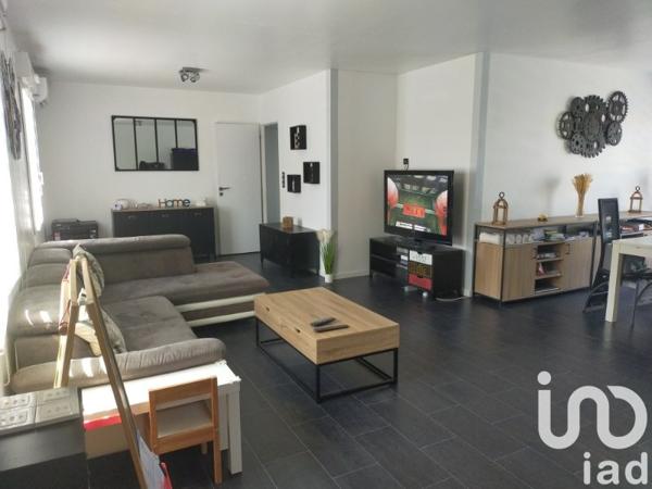 House for sale 4 rooms 90 m² Cormery