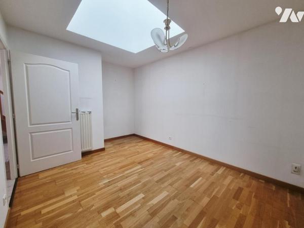 Maison de ville T4 garage