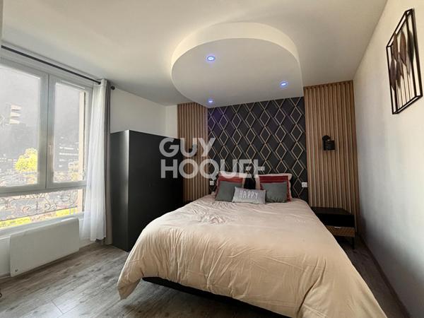 Mairie de St Ouen - 3 pièces 50m2 - Cave.