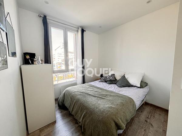 Mairie de St Ouen - 3 pièces 50m2 - Cave.