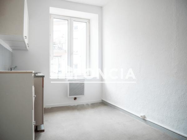 Location Appartement 3 pièces 54 m² - Mulhouse 68200