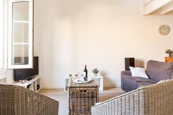 Appartement 2 pièces 49 m² avec parking Bordeaux Centre