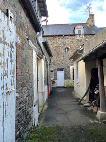 Immeuble à vendre à Cancale en Ille-et-Vilaine (35260), ref : 35104-1678