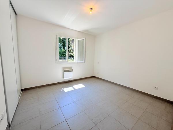 Maison de plain-pied au calme, proche Bordeaux