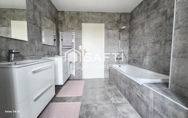 Grande maison de famille 6 chambres  avec 1600m²