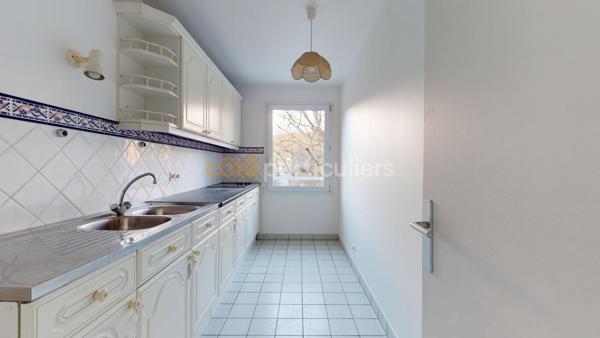 Vente Appartement48,45 m² - 2 Pièces - GIF SUR YVETTE (91190)