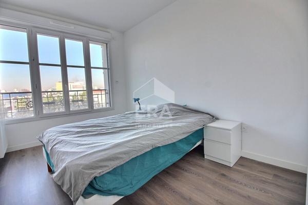 Grand 3P avec extérieur et parking dans les docks