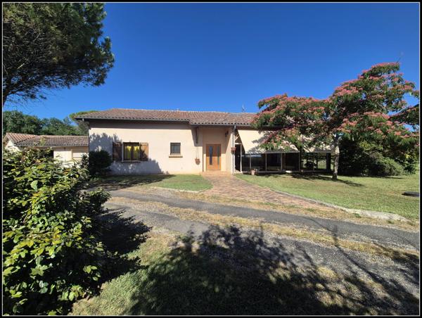 EXCLUSIVITE OPTIMHOME, MAISON CAMPAGNE 5 CHAMBRES, AVEC JARDIN CLOTURE et PISCINE