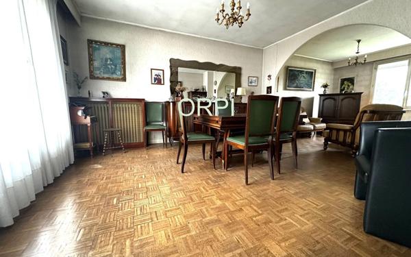 Maison à vendre    6 pièces • 129,44 m2 Vitry-sur-Seine