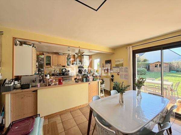 Maison familiale lumineuse avec jardin sans vis-à-vis / Cormelles le royal