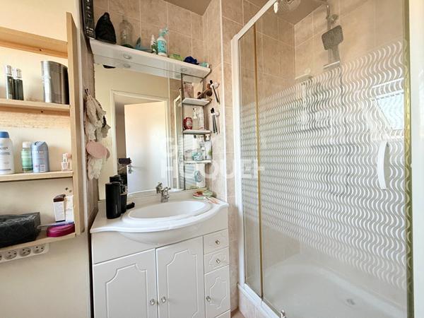 Maison familiale lumineuse avec jardin sans vis-à-vis / Cormelles le royal