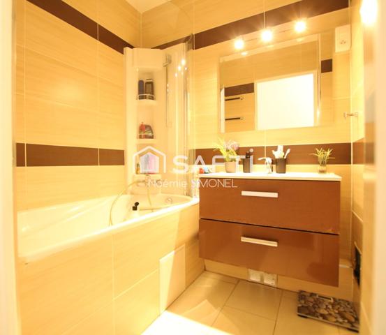 Magnifique appartement! Ravalement réalisé en 2024!