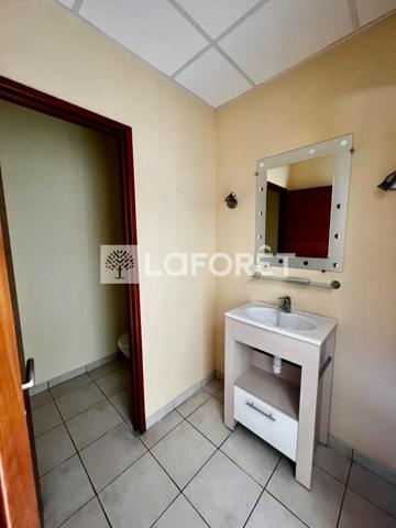 Achat local commercial près de Aucamville - 130 m² - 369 000 €