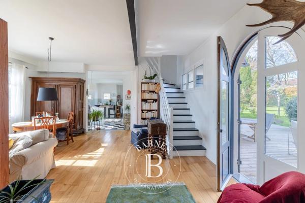 Saint-Nom-la-Bretèche, Maison 4 Chambres -  272 m² à vendre