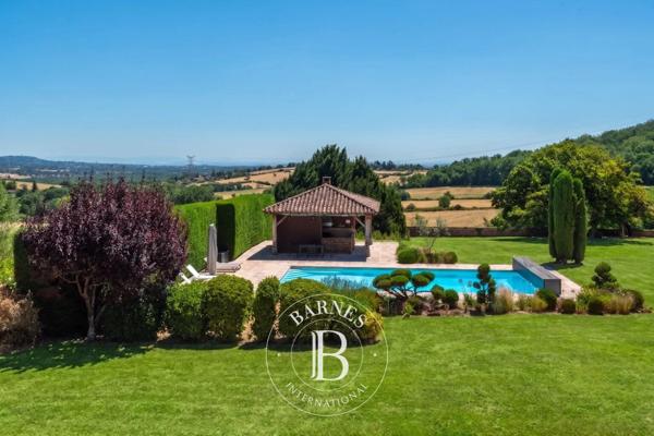 Lentilly, Maison 4 Chambres -  255 m² à vendre