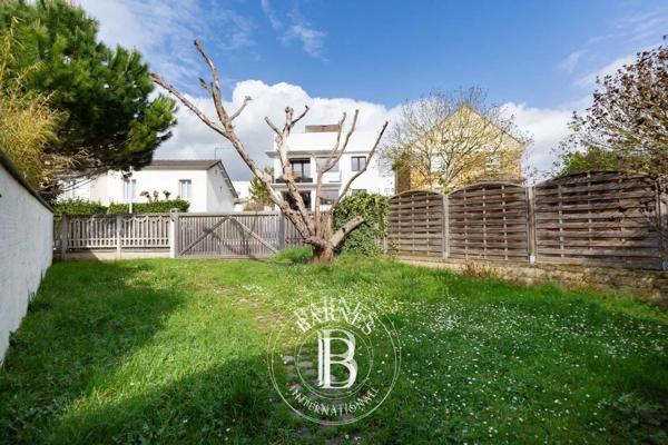 Le Pecq, Maison 4 Chambres -  121 m² à vendre