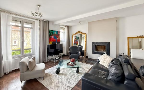 Maison à vendre    5 pièces • 102 m2 Reims